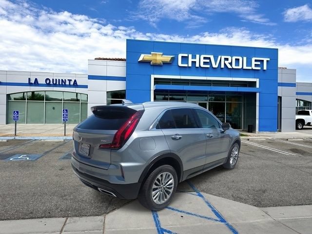 Certified 2025 Cadillac XT4 Premium Luxury FWD image 8