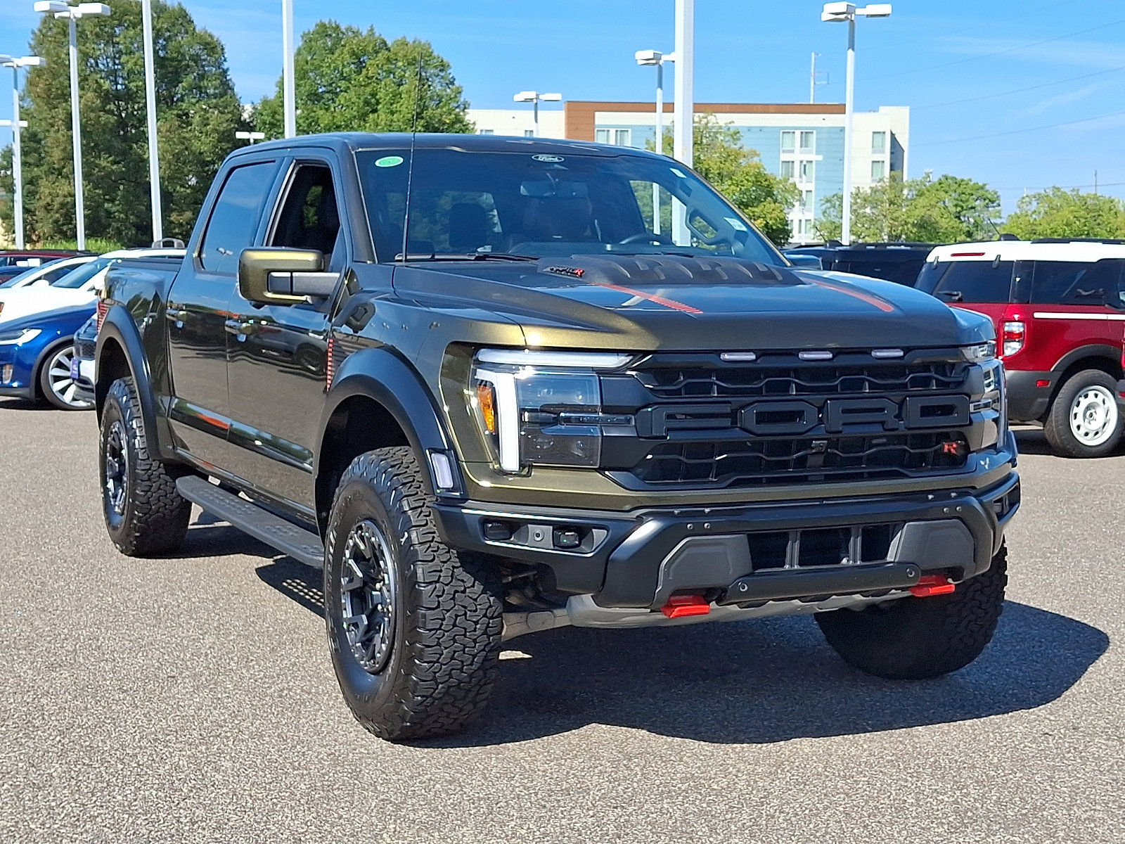 Used 2025 Ford F150 Raptor w/ Equipment Group 803A Raptor R AWD/4WD image 2