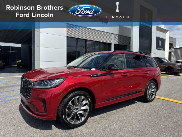 New 2026 Lincoln Aviator 2WD w/ Jet Appearance Package image 1