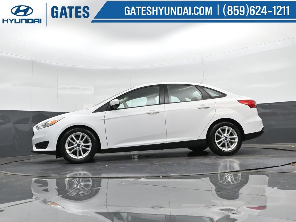 Used 2018 Ford Focus SE image 37