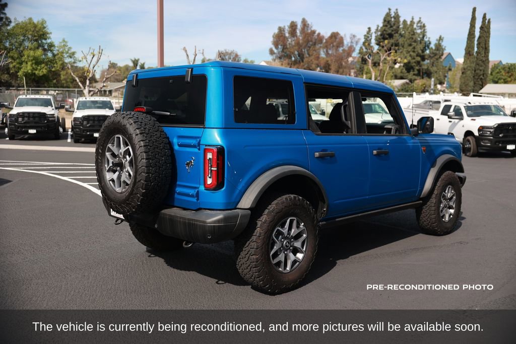 Used 2025 Ford Bronco Badlands image 6