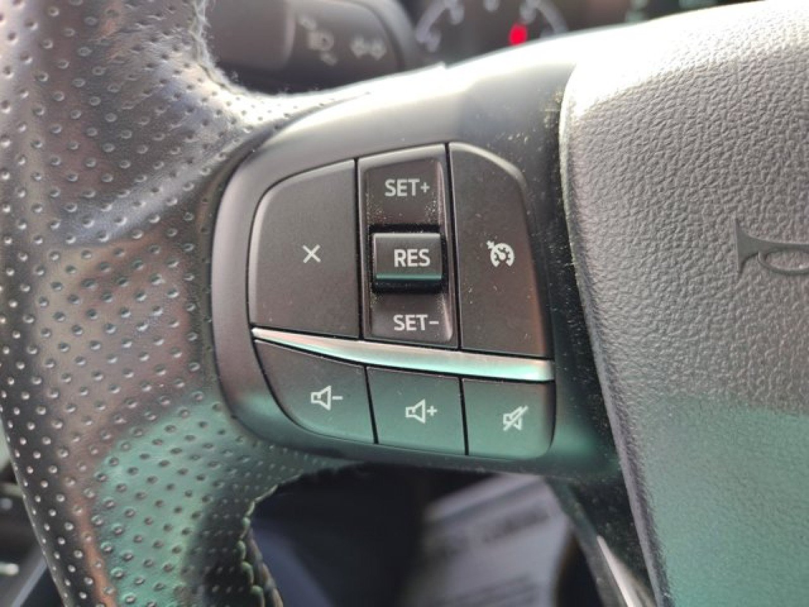 Used 2024 Ford Maverick XLT FWD image 25