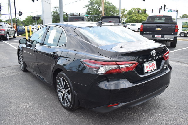 Used 2024 Toyota Camry XLE w/ Navigation Package AWD/4WD image 5