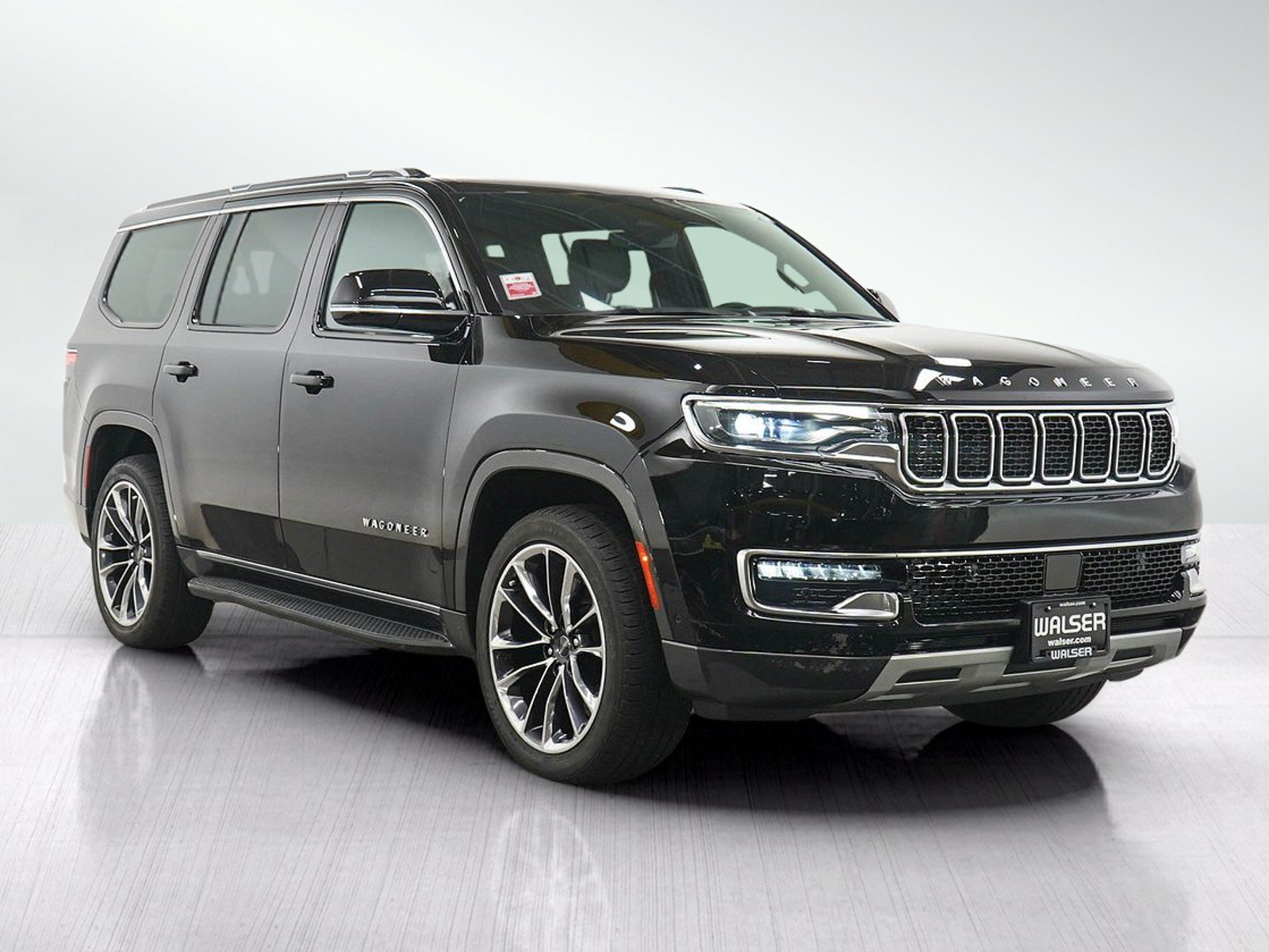 Used 2022 Jeep Wagoneer Series II w/ Premium Group I AWD/4WD image 7