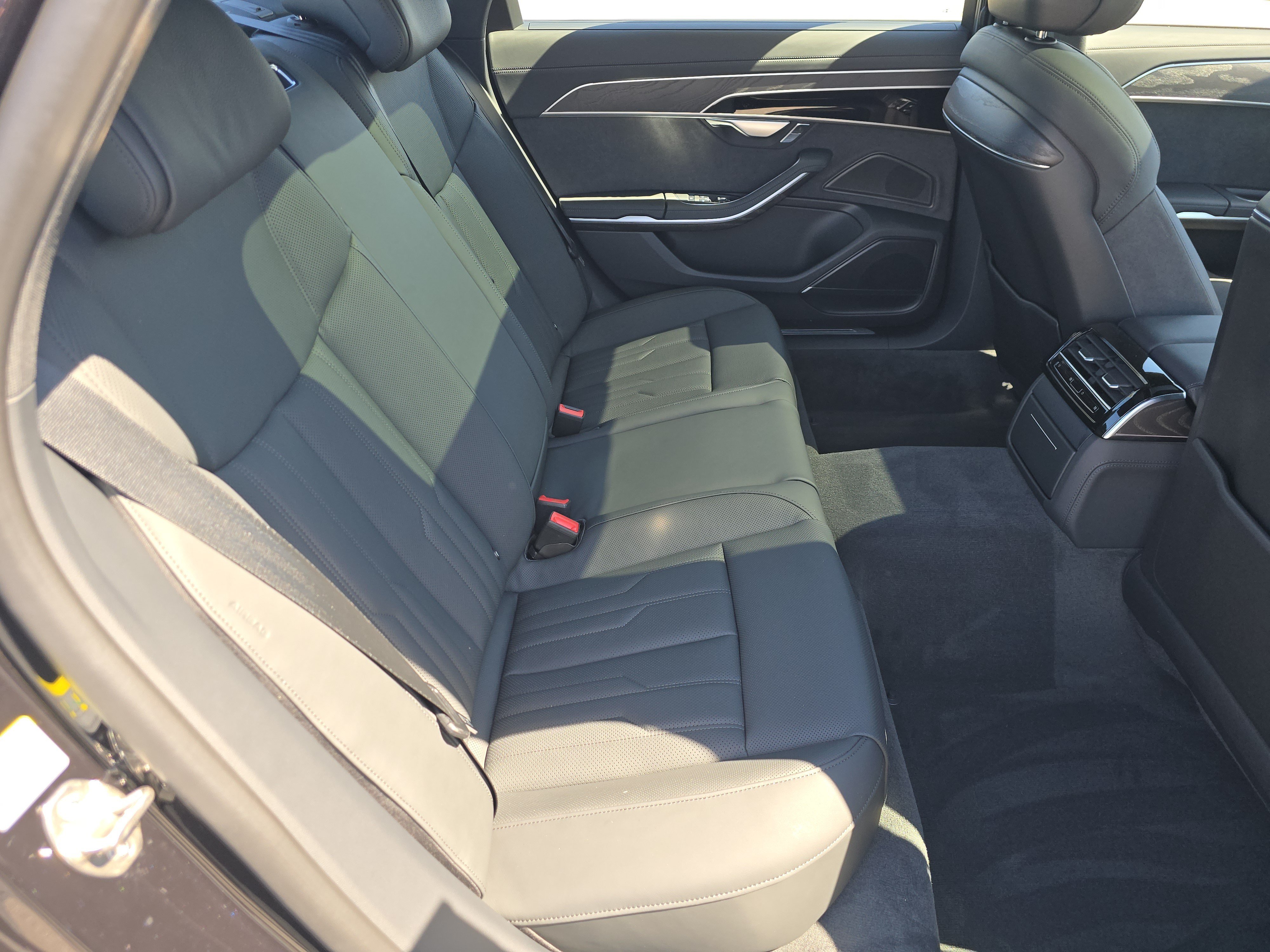 New 2026 Audi A8 L 3.0T AWD/4WD image 17
