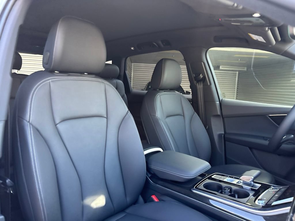 New 2026 Audi Q7 2.0T Premium AWD/4WD image 16