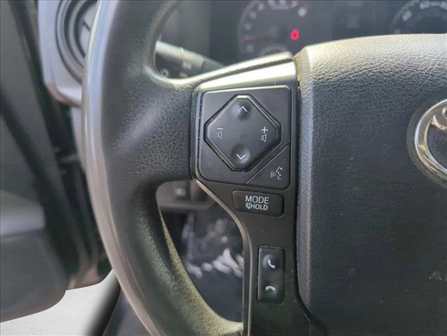 Used 2018 Toyota Tacoma SR image 12