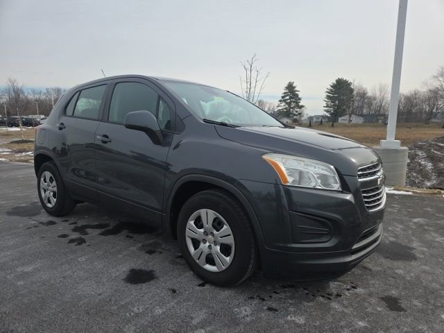 Used 2016 Chevrolet Trax LS image 1