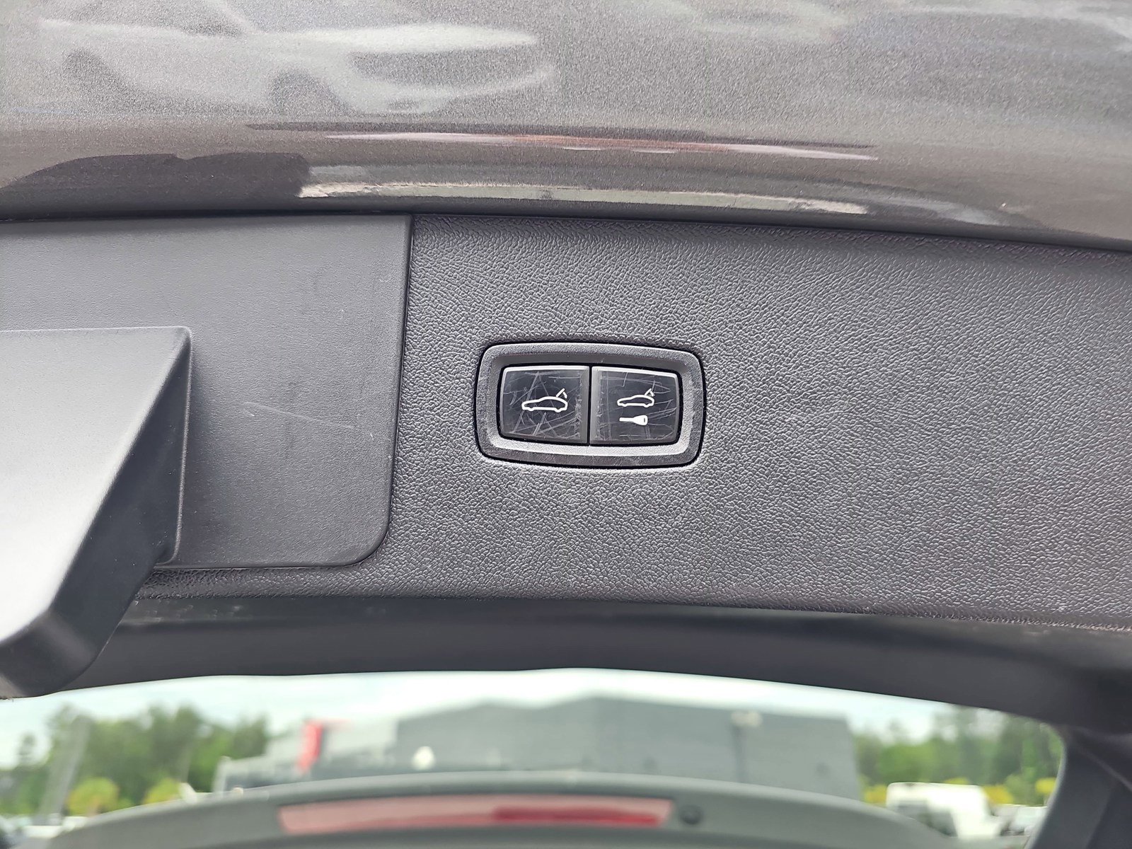 Used 2020 Porsche Cayenne AWD/4WD image 15