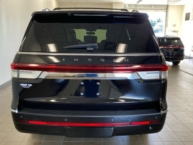 Certified 2024 Lincoln Navigator Black Label image 6