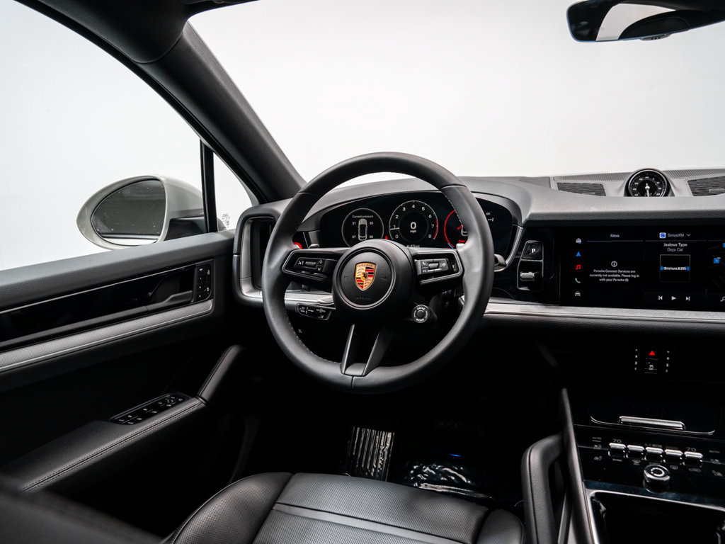 Used 2026 Porsche Cayenne Coupe AWD/4WD image 23