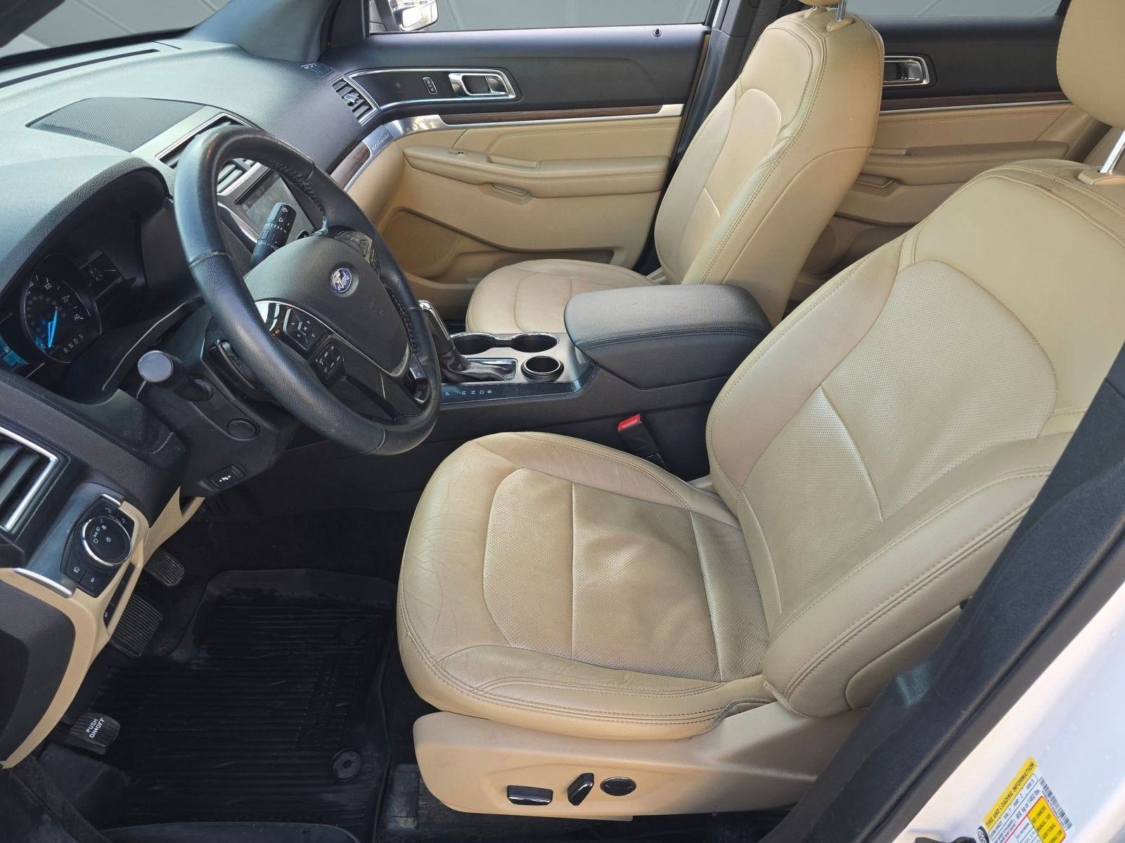 Used 2017 Ford Explorer Limited image 4