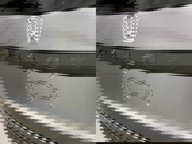 New 2025 Honda Pilot EX-L image 8