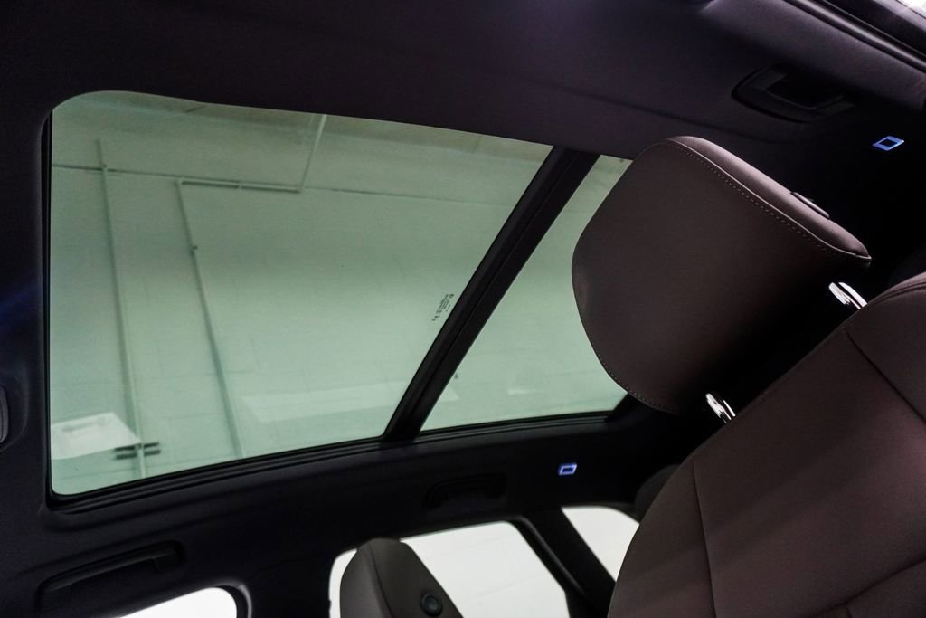 Used 2025 Audi Q5 Premium Plus w/ Premium Plus image 8