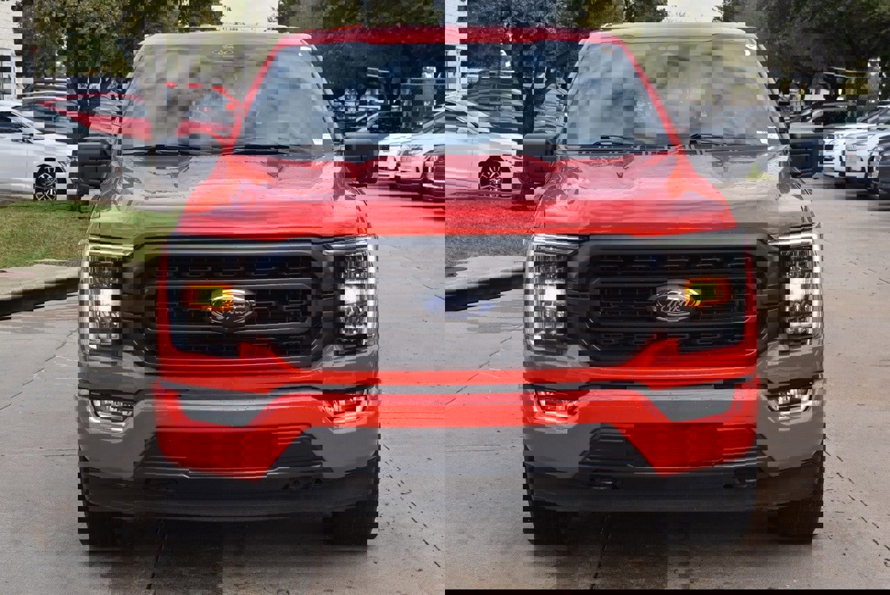 Certified 2022 Ford F150 XLT w/ Equipment Group 302A High image 3