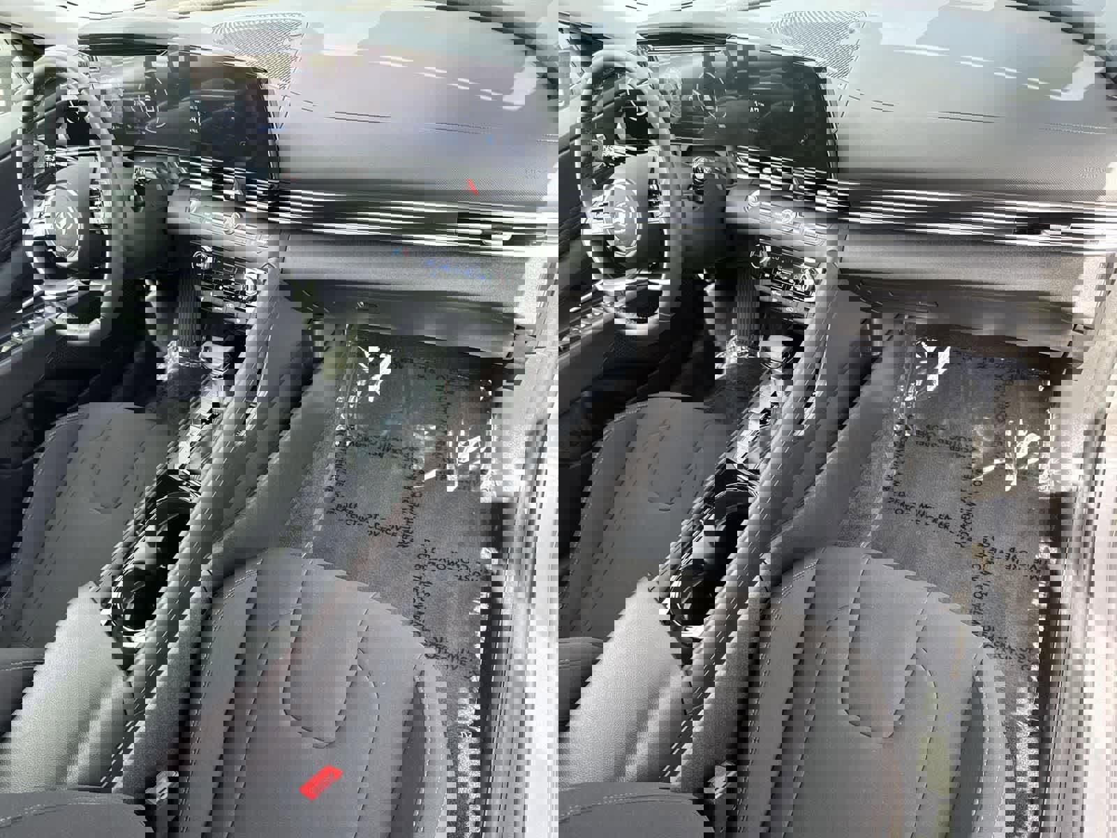 Certified 2025 Hyundai Elantra SEL image 41