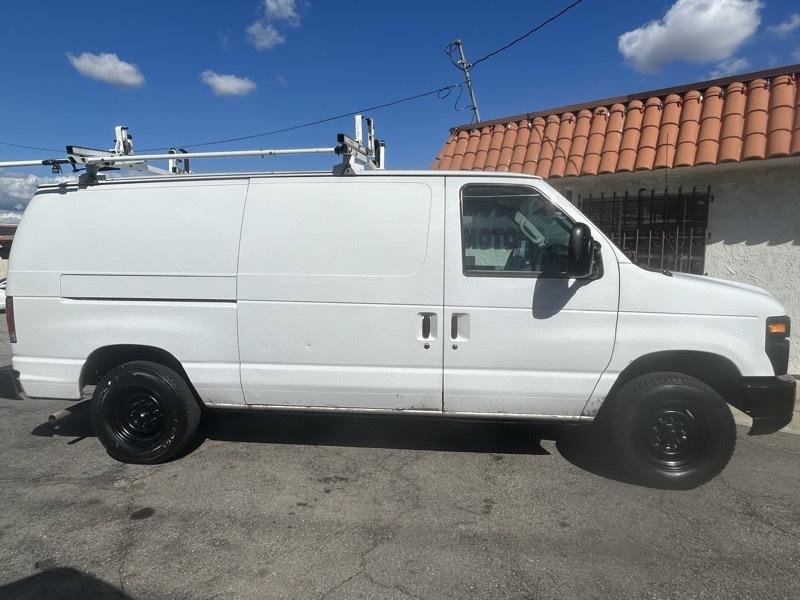 Used 2013 Ford E-150 and Econoline 150 w/ PWR Group RWD image 3