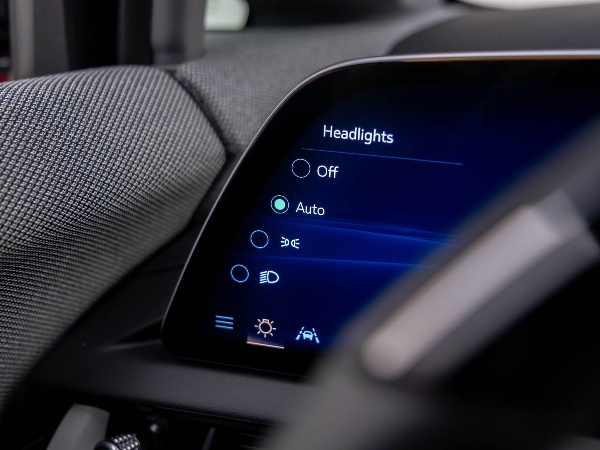 Certified 2025 Cadillac Optiq Sport 2 w/ LPO, Floor Liner Package image 28