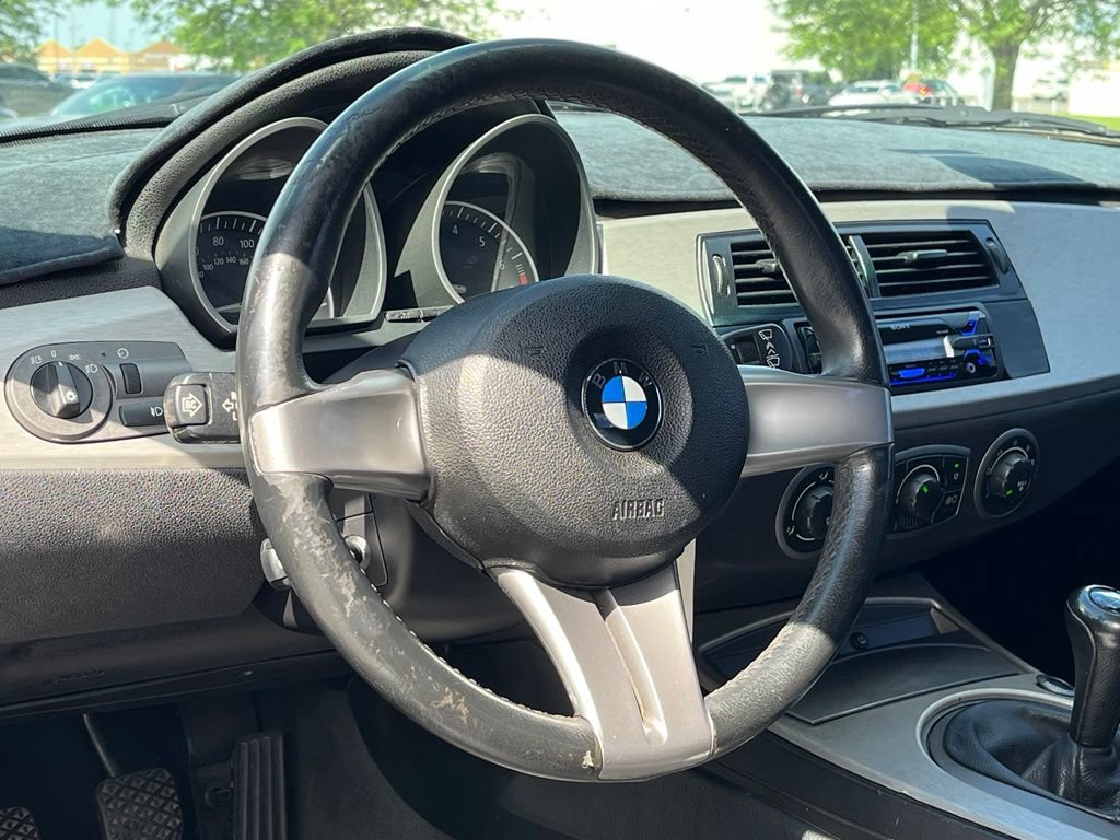 Used 2003 BMW Z4 2.5i RWD image 24