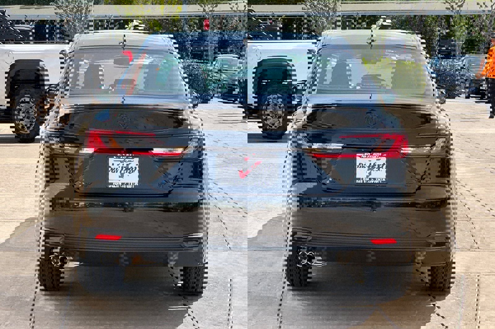 New 2026 Toyota Camry SE image 5