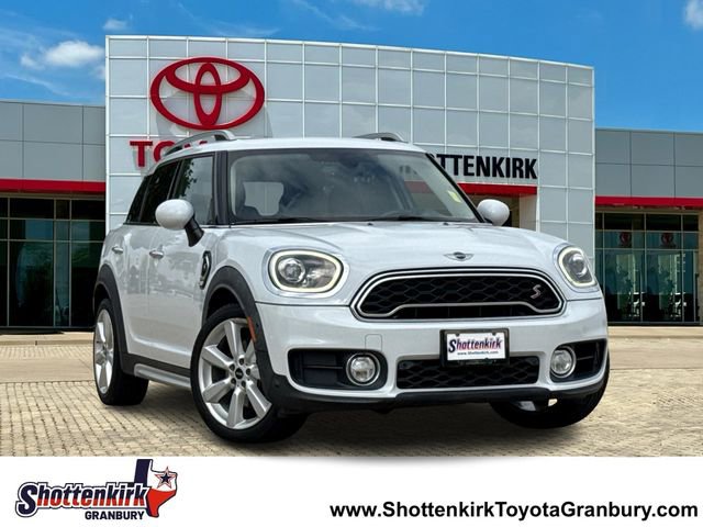 Used 2018 MINI Cooper Countryman S FWD image 1