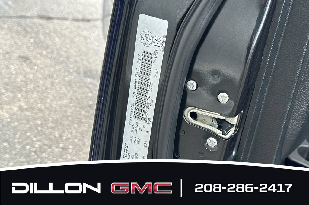Used 2017 RAM 1500 Laramie AWD/4WD image 29