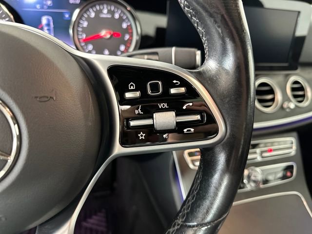 Used 2019 Mercedes-Benz E 300 4MATIC image 16