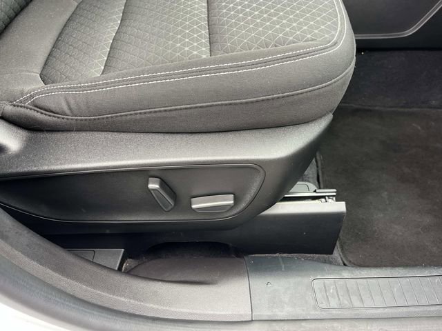 Used 2023 Ford Escape Active image 30