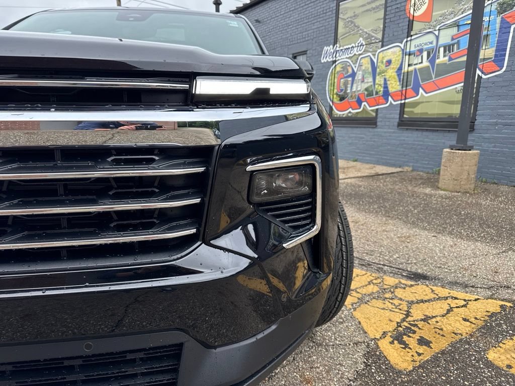 New 2026 Chevrolet Traverse LT w/ Enhanced Driving Package AWD/4WD image 3