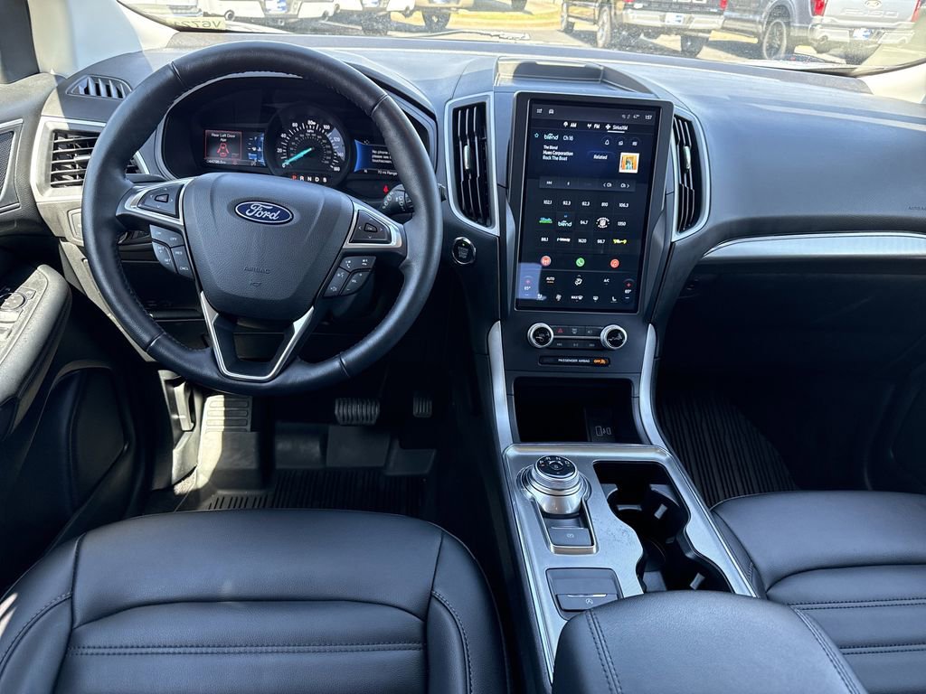 Used 2022 Ford Edge SEL w/ Convenience Package image 22
