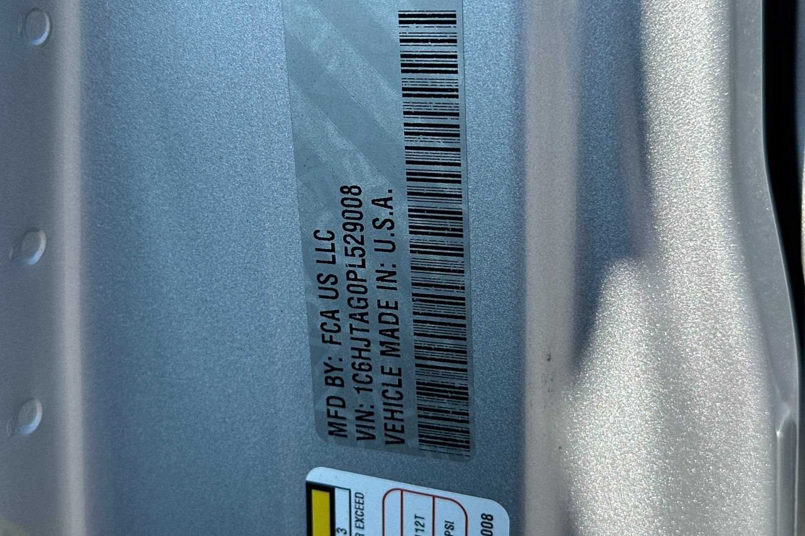 Used 2023 Jeep Gladiator Sport AWD/4WD image 27