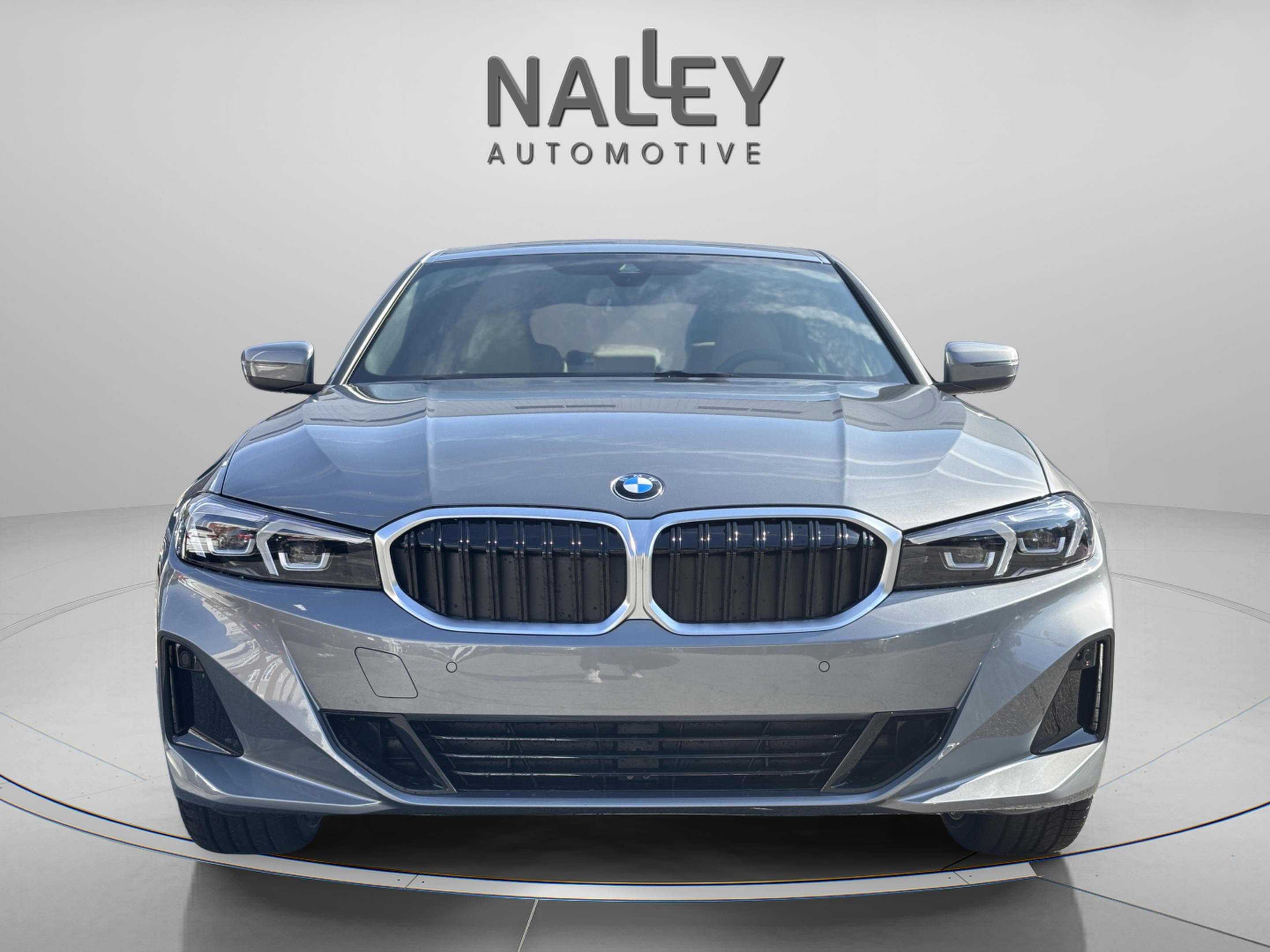 Used 2026 BMW 330i Sedan w/ Convenience Package image 7