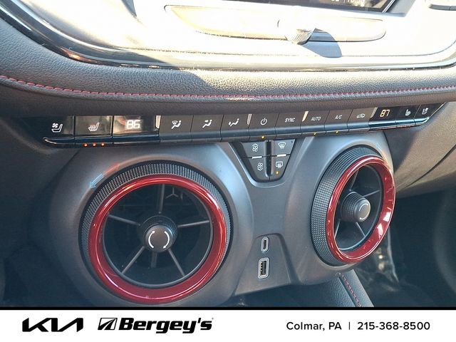 Used 2019 Chevrolet Blazer RS image 18