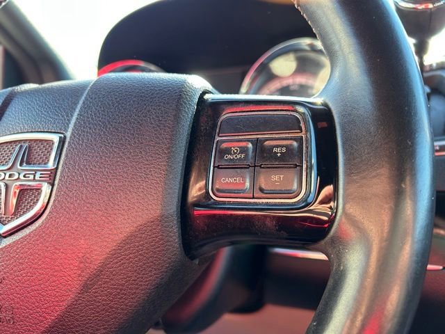 Used 2017 Dodge Grand Caravan SXT image 34