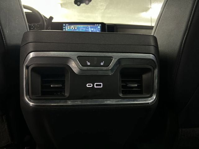 Certified 2024 Chevrolet Silverado 2500 High Country AWD/4WD image 21