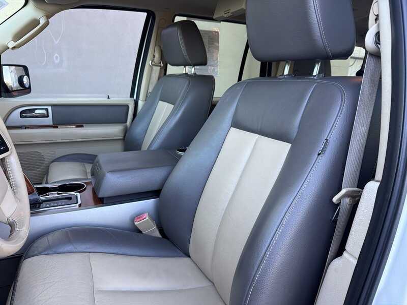 Used 2007 Ford Expedition Eddie Bauer RWD image 13