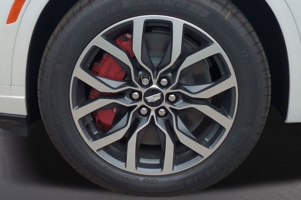 New 2025 Cadillac XT6 Sport AWD/4WD image 15