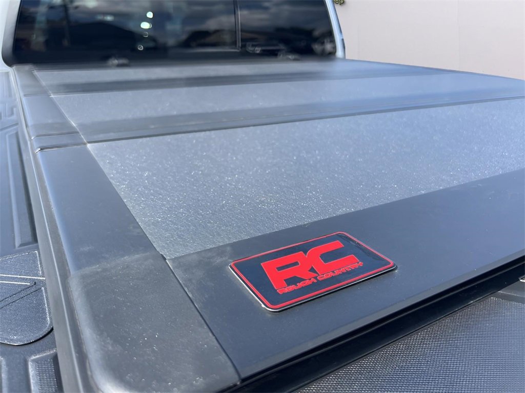 Used 2024 Chevrolet Colorado LT w/ LT Convenience Package image 33