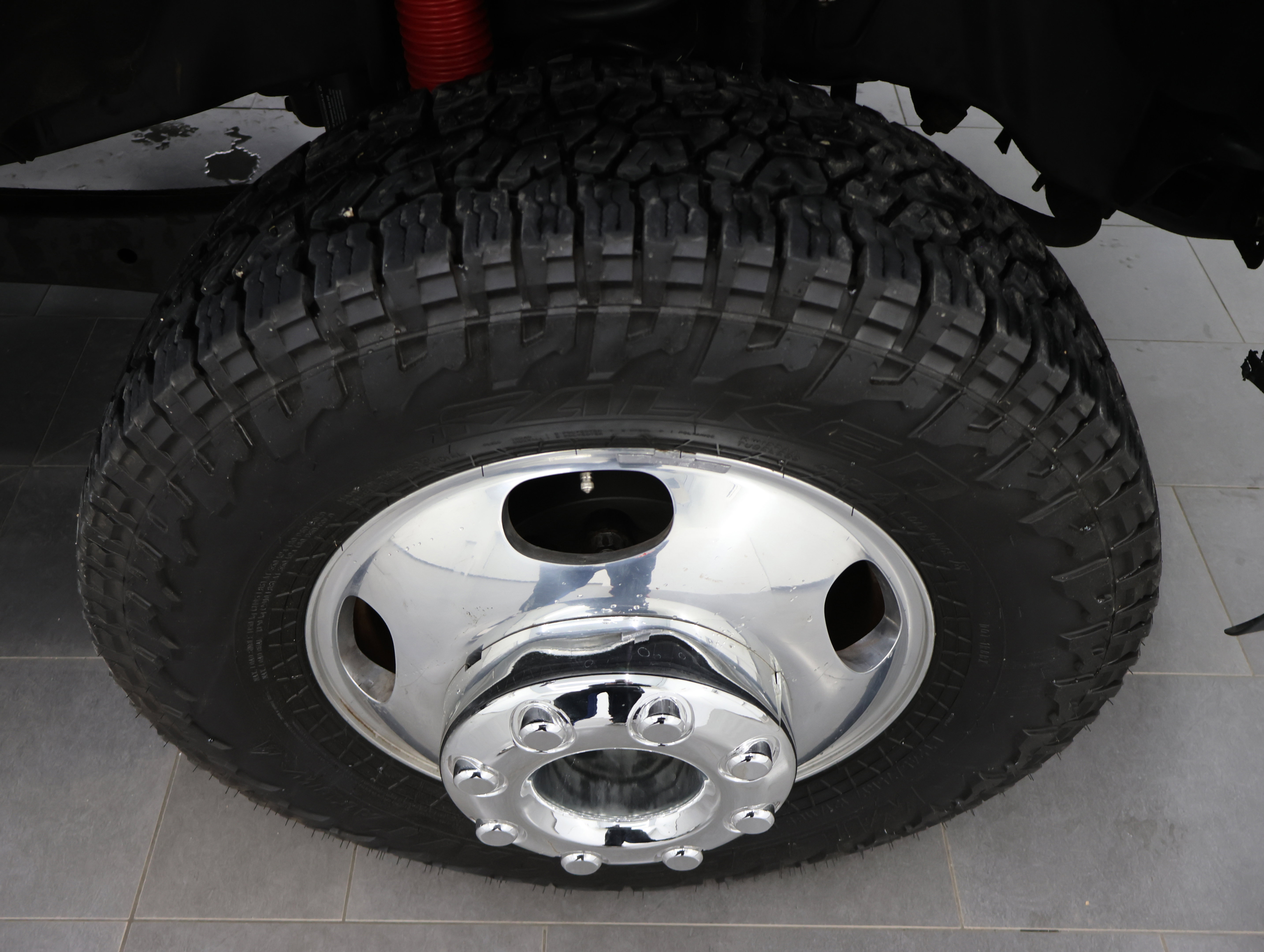 Used 2017 Ford F350 Lariat w/ Lariat Ultimate Package image 3