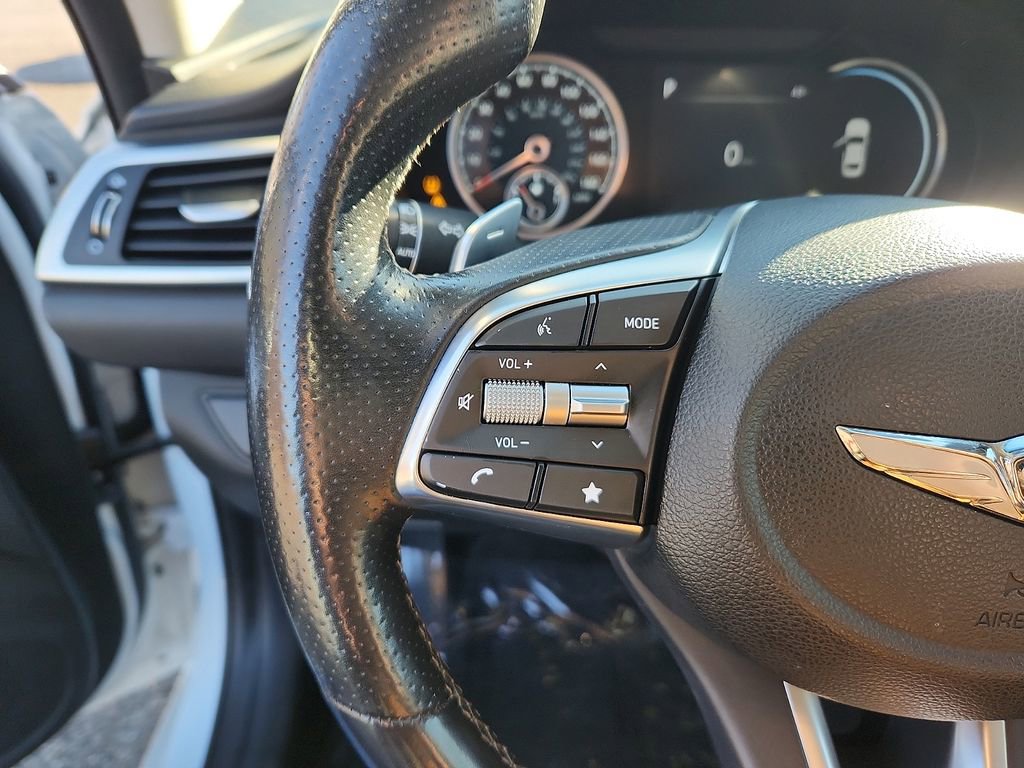 Used 2022 Genesis G70 3.3T image 21