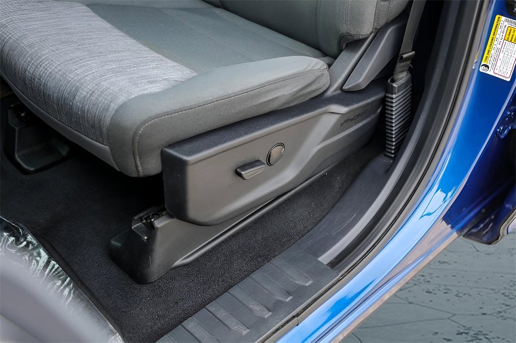 Used 2023 Ford F150 XLT image 11