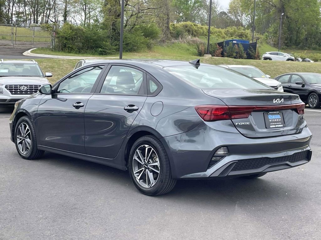 Used 2024 Kia Forte LXS FWD image 5