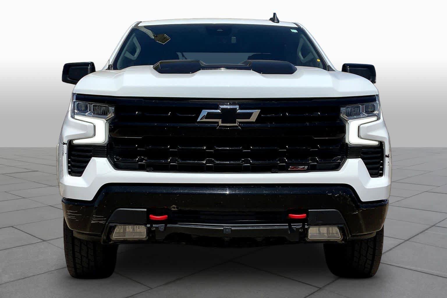 Used 2024 Chevrolet Silverado 1500 LT Trail Boss w/ Protection Package AWD/4WD image 4