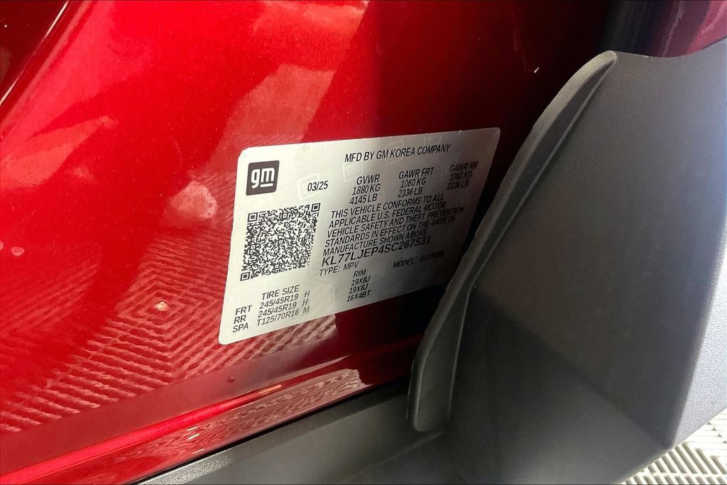 Used 2025 Chevrolet Trax RS w/ Sunroof Package FWD image 41