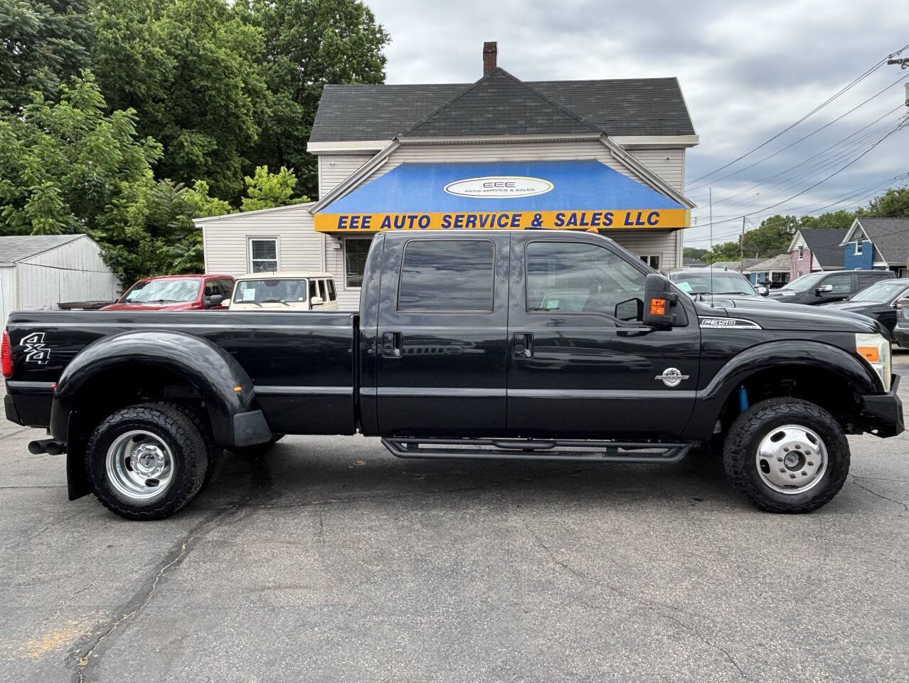 Used 2015 Ford F350 Lariat w/ Lariat Ultimate Package