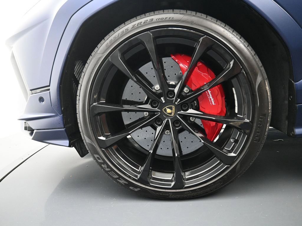 Used 2024 Lamborghini Urus S image 31