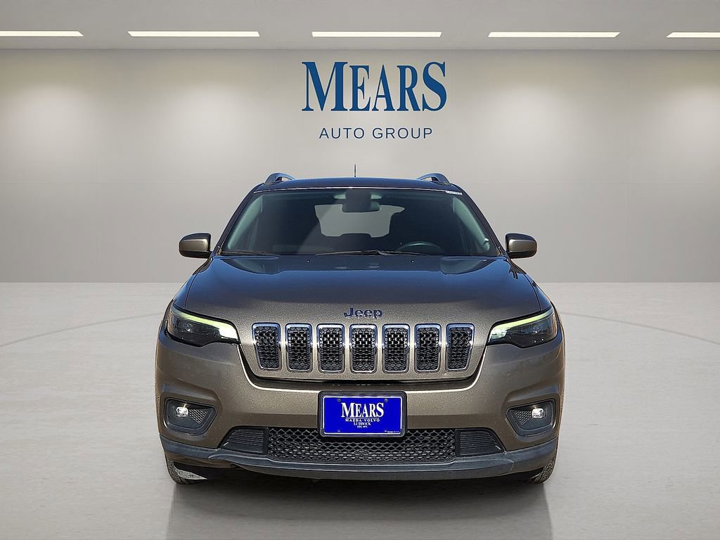 Used 2019 Jeep Cherokee Latitude w/ Popular Appearance Group image 9