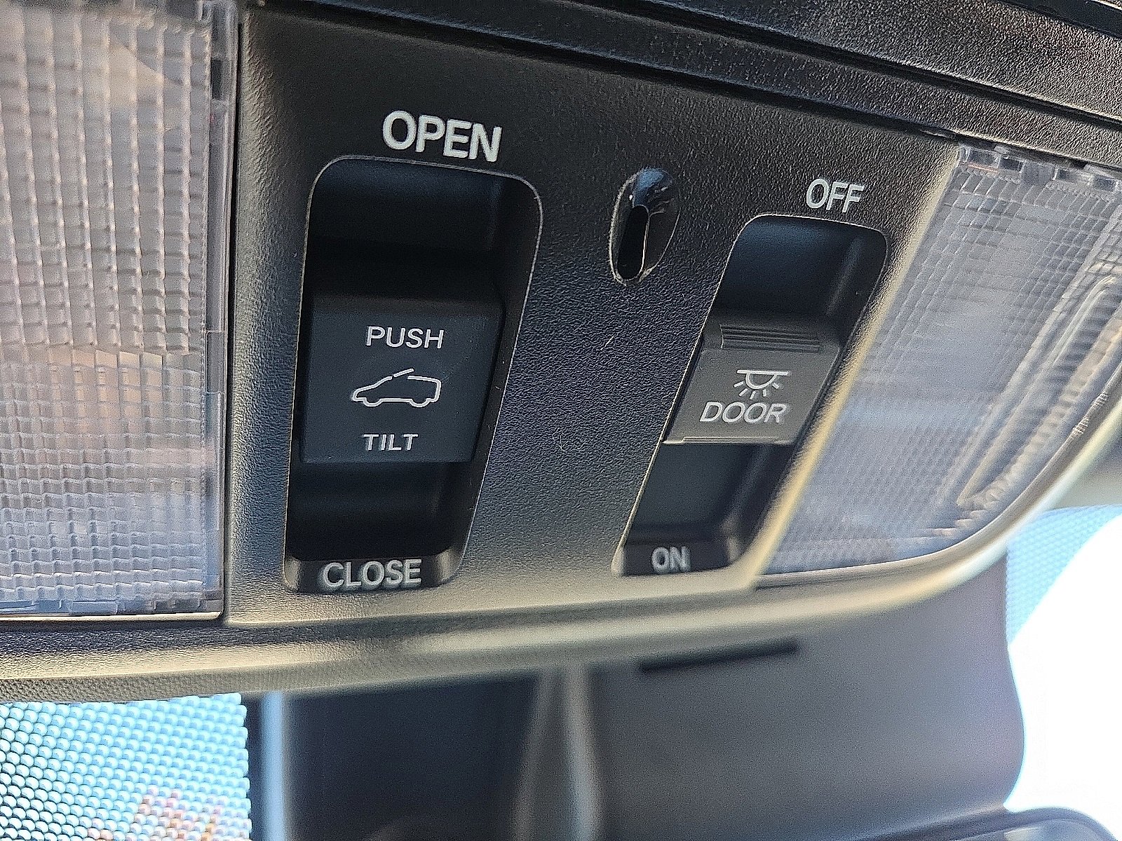 Used 2022 Honda Passport EX-L image 21