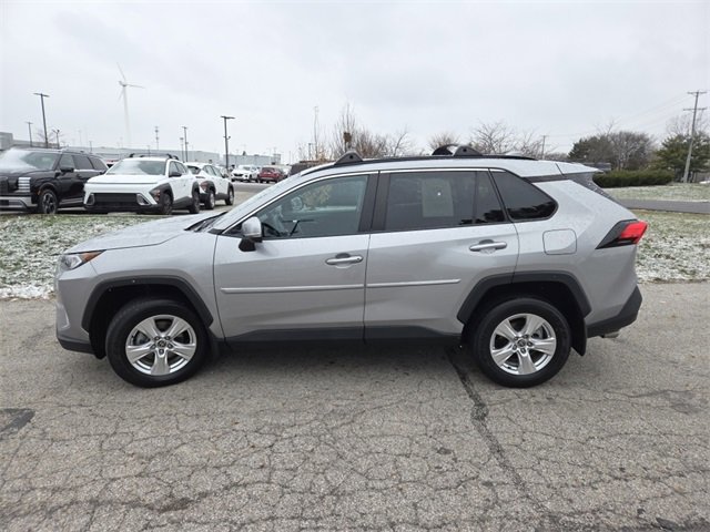 Used 2021 Toyota RAV4 XLE image 13