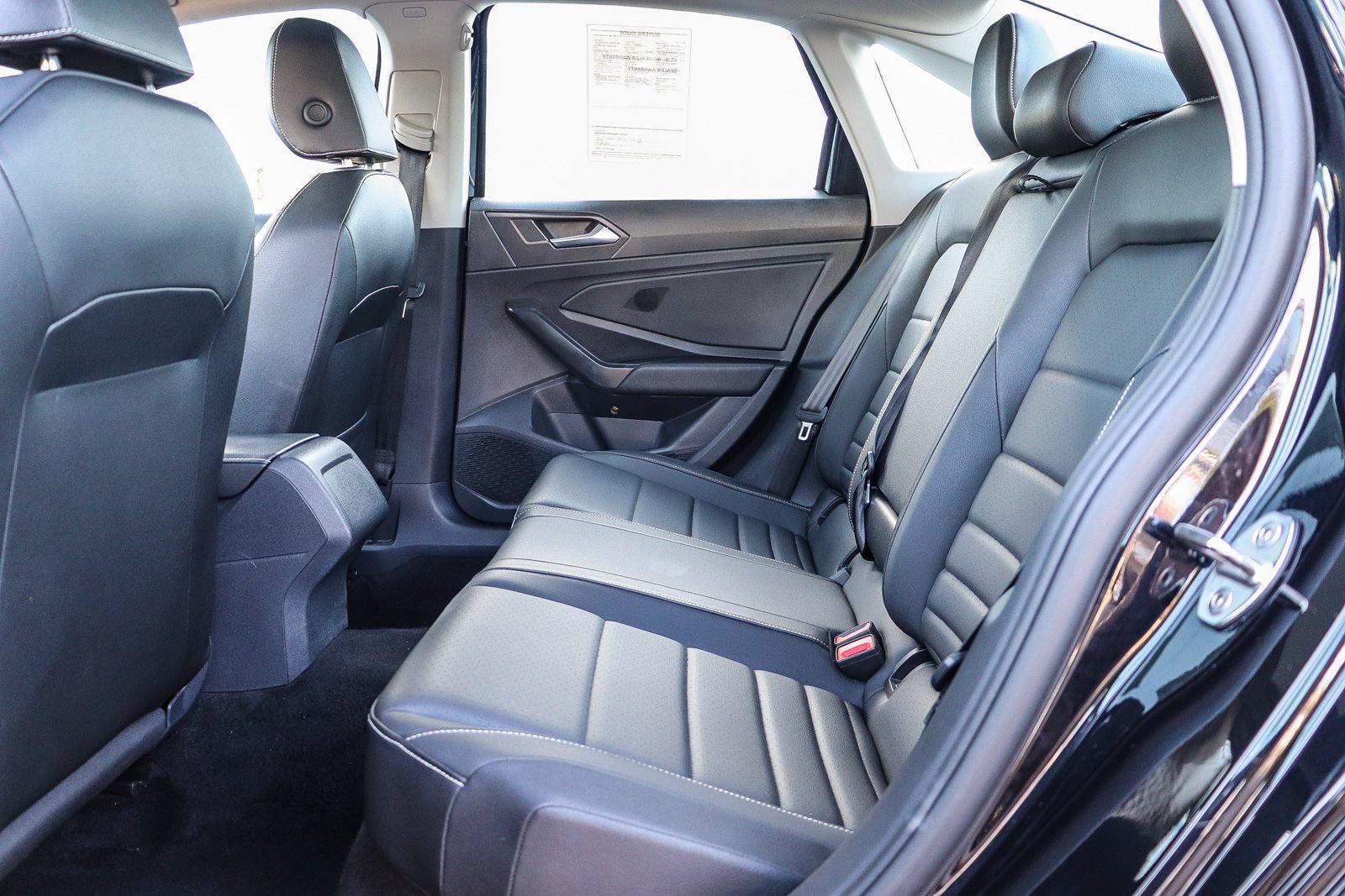Used 2024 Volkswagen Jetta SE FWD image 19